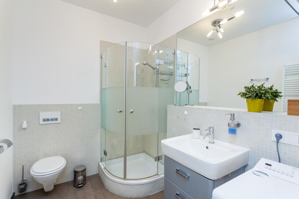 Modern Apartment In The Luxury Complex Marthashof Берлин Номер фото
